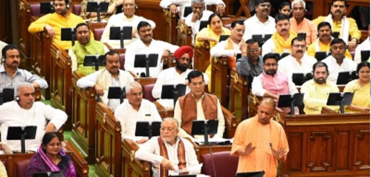 विधानसभा में योगी बोले, माफिया को मिट्टी में मिला देंगे